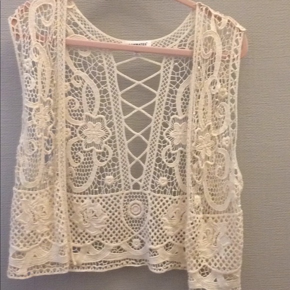 Crochet  Boho Ivory or cream vest - Picture 3 of 4
